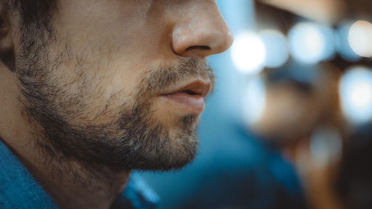 La barba de los hombres contiene más gérmenes que la piel de un perro