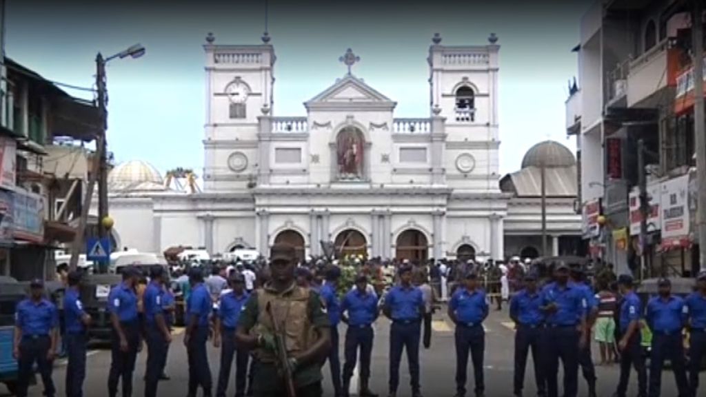 Siete explosiones en hoteles e iglesias causan casi 200 muertos en Sri Lanka