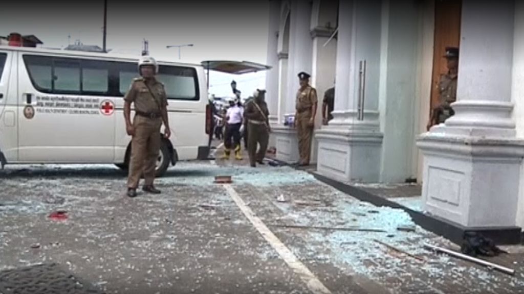 Atentado en Sri Lanka: siete explosiones elevan a casi 200 el número de muertos