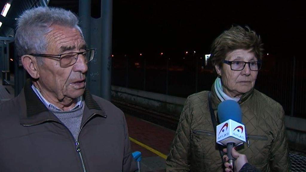 Miles de pasajeros indignados por la avería de Renfe que se alargó casi 9 horas