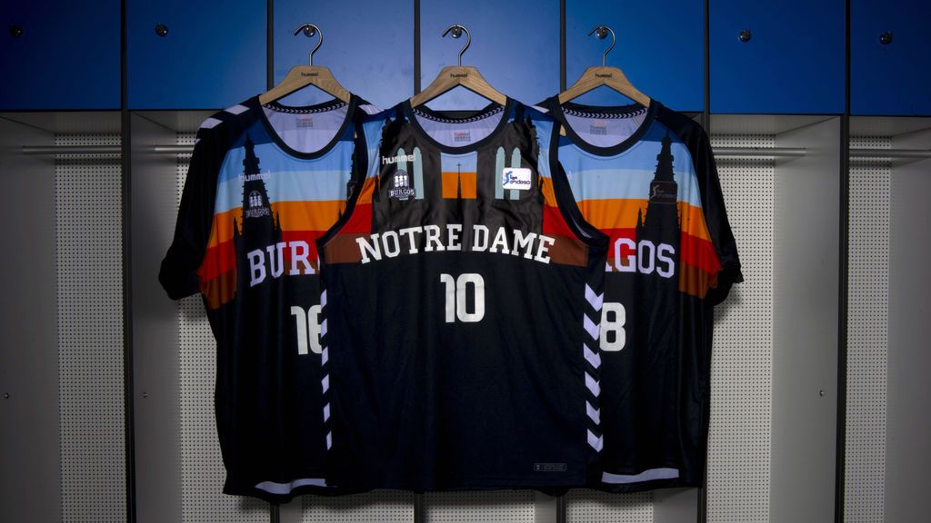 El homenaje del San Pablo Burgos con Notre Dame: Cambia la catedral de su ciudad en su uniforme por la de París El homenaje del San Pablo Burgos con Notre Dame: Cambia la catedral de su ciudad en su uniforme por la de París