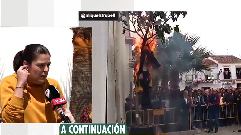 Coripe se defiende: “La quema del muñeco de Puigdemont no tiene que ver con política”