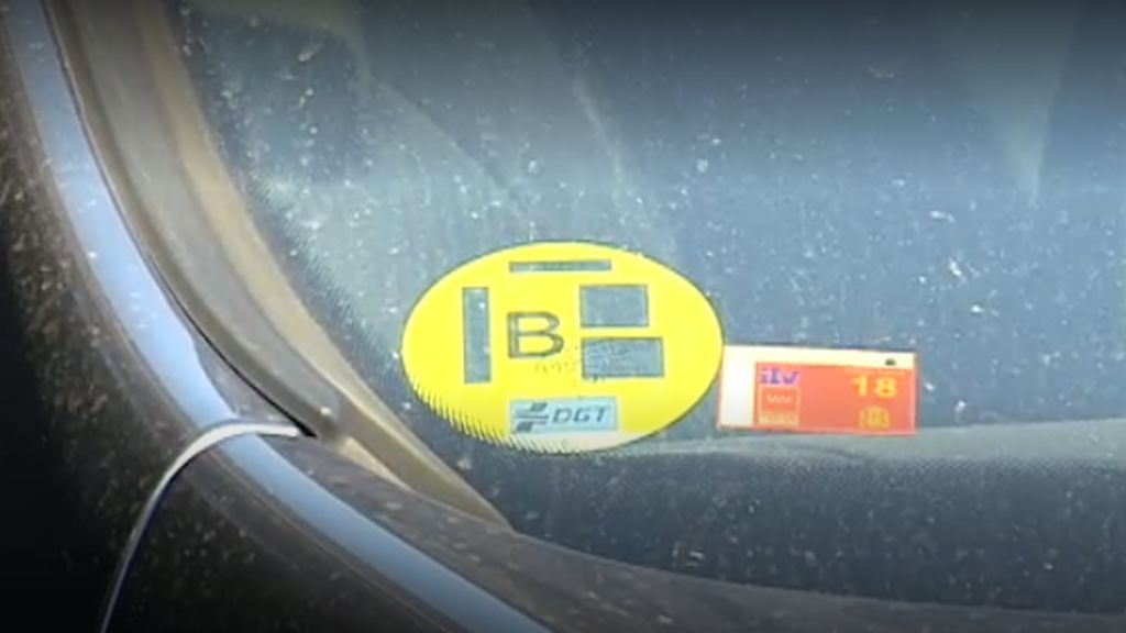 El miércoles se empieza a multar a los vehículos que no lleven lo distintivos de Madrid Central