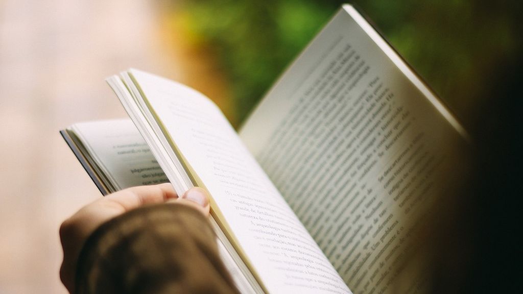 Encuentran cocaína en las hojas de tres libros infantiles en Colombia Encuentran cocaína en las hojas de tres libros infantiles en Colombia