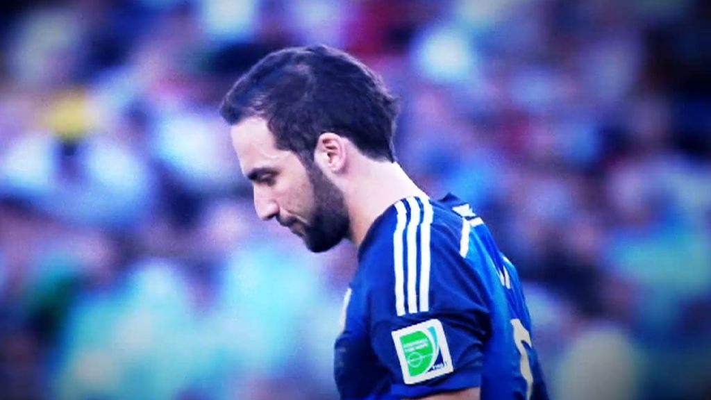 Las confesiones más íntimas de Higuaín: "No he matado a nadie, solo hago un deporte y no podía salir a la calle por ello"