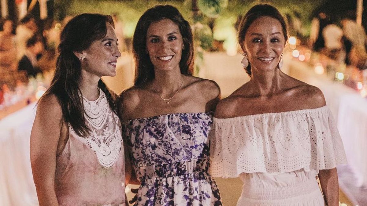 La foto ochentera en familia de Tamara Falcó: "¡Y pensar que ahora Ana Boyer es mami!"