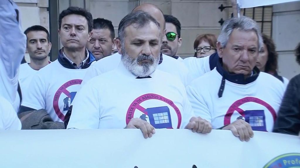 Fiscalía rectifica y pide la libre absolución para Casimiro, el expolicía que disparó contra unos ladrones en su casa