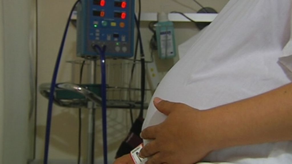 Varios hospitales habilitan módulos de nacimiento especializados en la humanización del parto natural