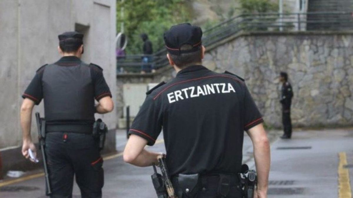 En comisaría los siete detenidos en San Sebastián tras la pelea que dejó grave a un menor