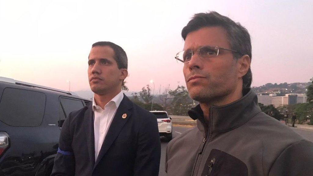 Militares afines a Guaidó liberan a Leopoldo López de su arresto domiciliario
