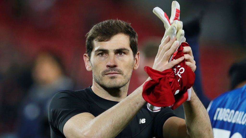 Los detalles del informe médico de Iker Casillas tras su infarto: “En muy poquito tiempo estará caminando”