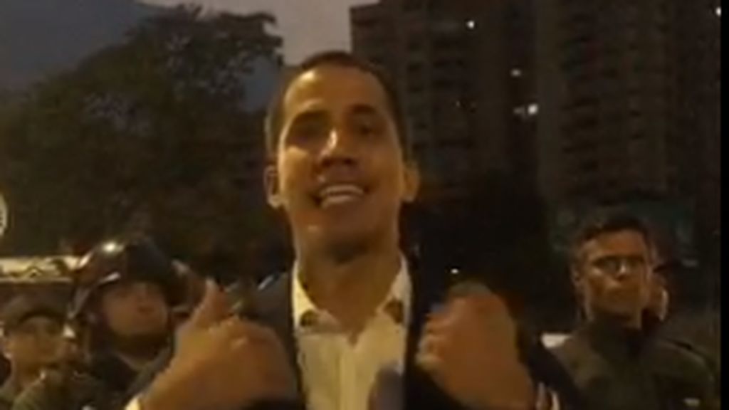 Guaidó no cede y convoca al pueblo venezolano este 1 de mayo a una "rebelión pacífica" para derrocar a Maduro