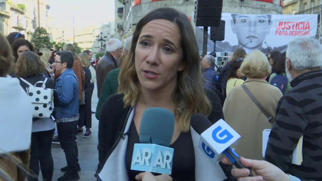La ciudad de Vigo homenajea a Déborah Fernández y pide que se esclarezca su muerte