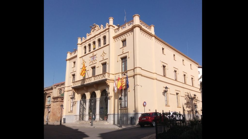 A juicio por publicar insultos homófobos contra el alcalde de Sitges en Facebook A juicio por publicar insultos homófobos contra el alcalde de Sitges en Facebook
