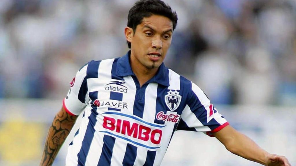 Detienen a Arellano, futbolista mexicano, por presuntamente abusar sexualmente de su sobrina de 16 años Detienen a Arellano, futbolista mexicano, por presuntamente abusar sexualmente de su sobrina de 16 años