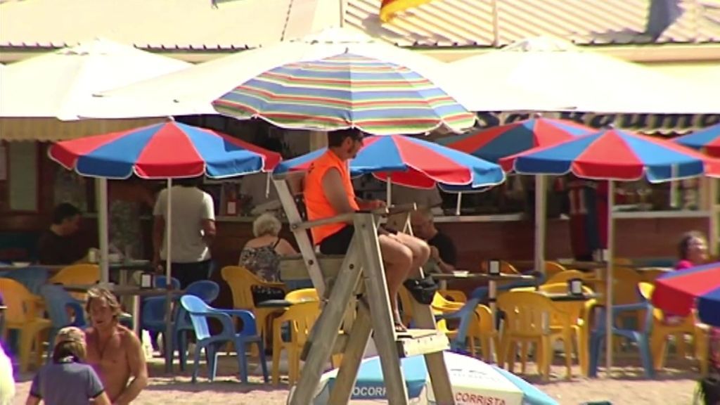 Detenido un hombre por grabar a menores en playas de Valencia con cámara oculta