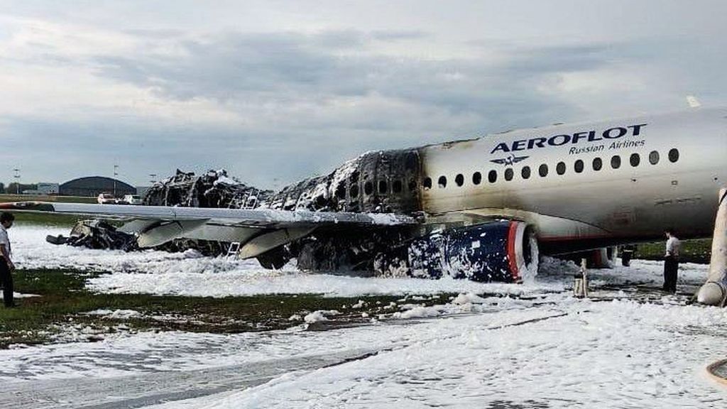 Accidente aéreo en Moscú: Un fallo eléctrico, en el origen del incendio