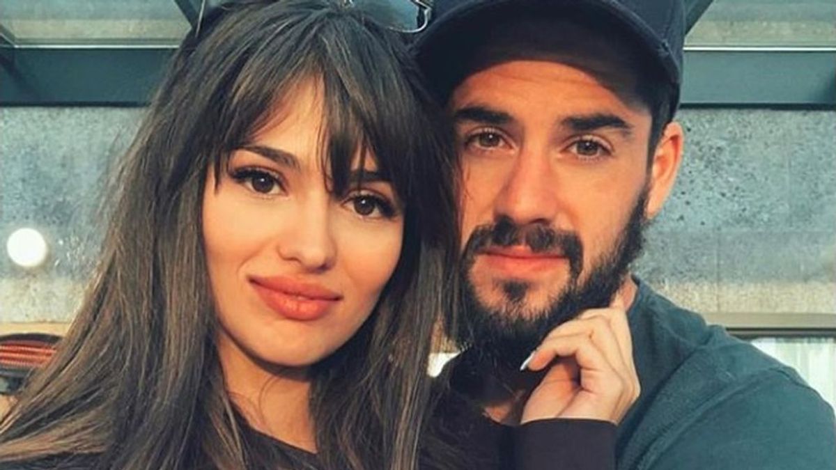 Las cariñosas palabras de Isco a Sara Sálamo en el debut de 'Brigada Costa del Sol': "Eres increíble" Las cariñosas palabras de Isco a Sara Sálamo en el debut de 'Brigada Costa del Sol': "Eres increíble"