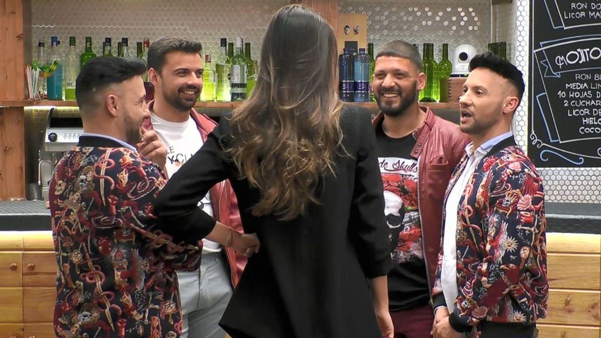 La sorpresa de 'First Dates' a Roberto y David