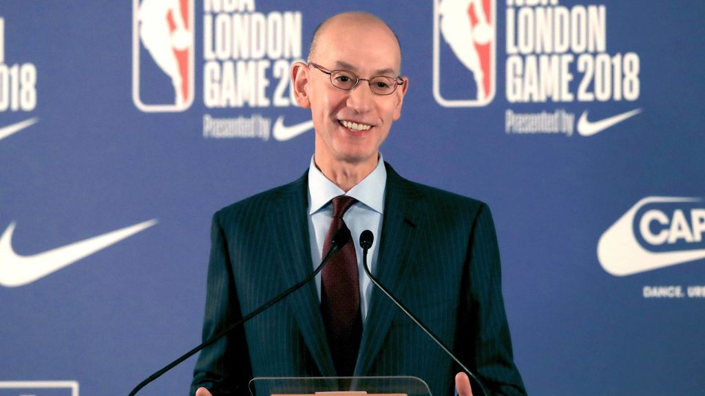 La NBA luchará por la igualdad en el arbitraje: "Cuando se trata de arbitraje no hay diferencias de ningún tipo entre hombres y mujeres" La NBA luchará por la igualdad en el arbitraje: "Cuando se trata de arbitraje no hay diferencias de ningún tipo entre hombres y mujeres"
