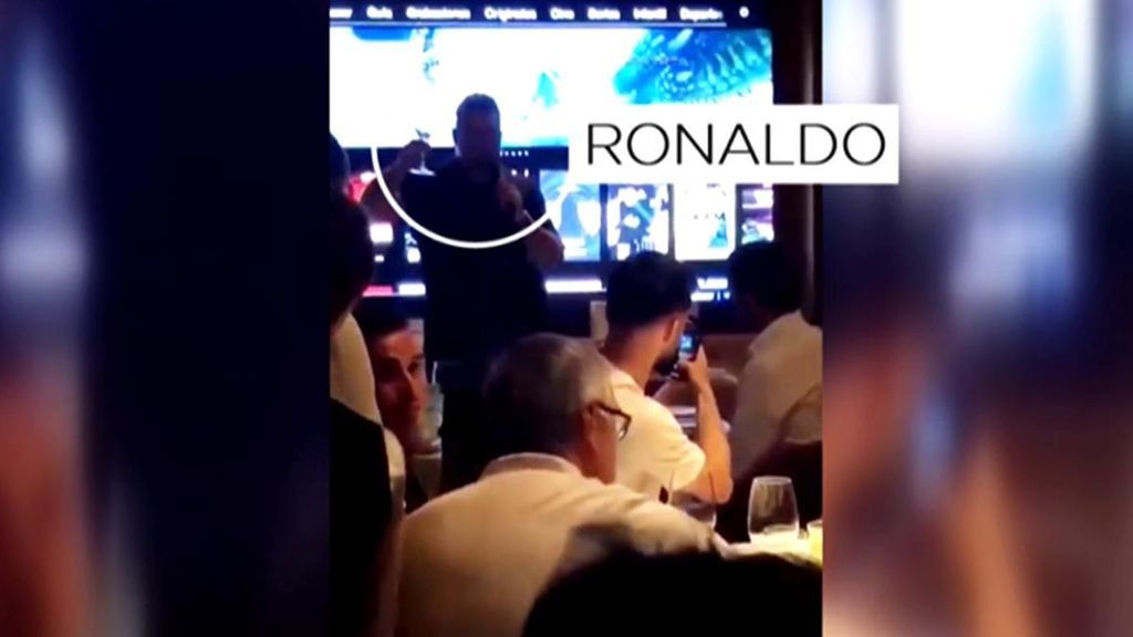 Ronaldo Nazario celebra la permanencia del Real Valladolid con un brindis: "Apua pucela, somos de primera coj***"
