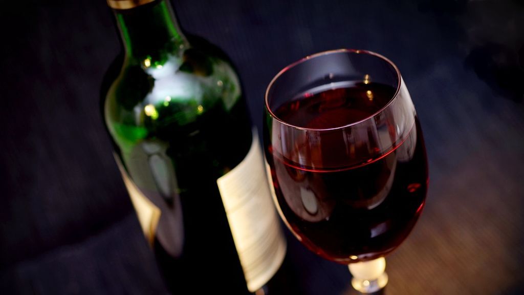 Un preso solicita vino como bebida esencial de la religión que practica en Álava Un preso solicita vino como bebida esencial de la religión que practica en Álava