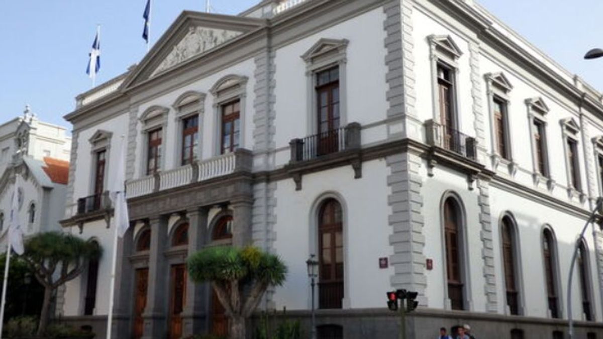 Denuncian el número de casos de cáncer en el edificio del Ayuntamiento de Santa Cruz de Tenerife