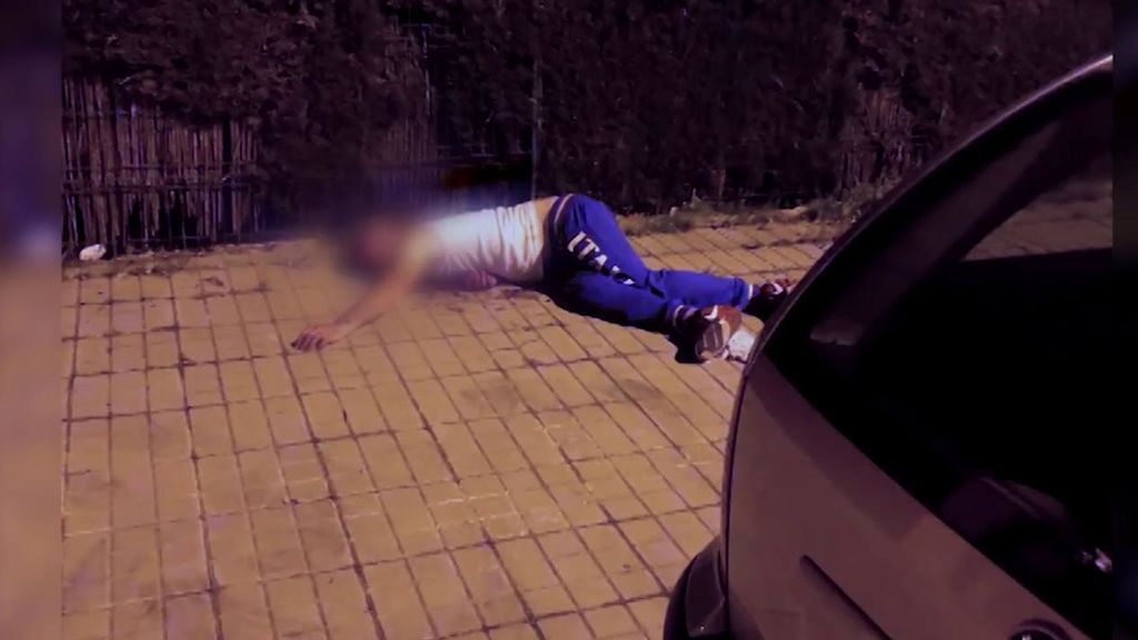 Los vecinos de Nuevo Molino, en Huelva, hartos por los altercados de unos okupas