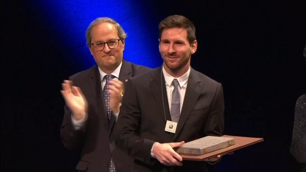 Leo Messi recibe la Creu de Sant Jordi