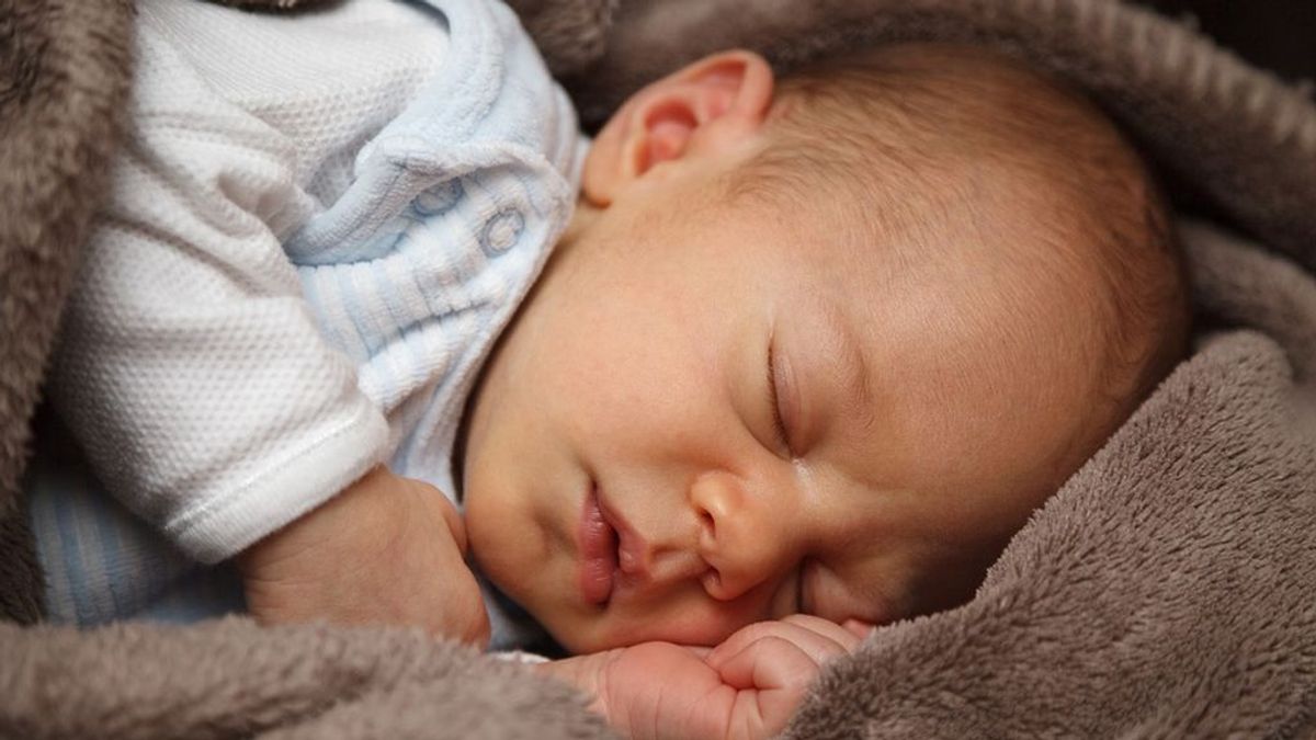 Descubre cómo se deforma la cabeza de los bebés para facilitar el parto