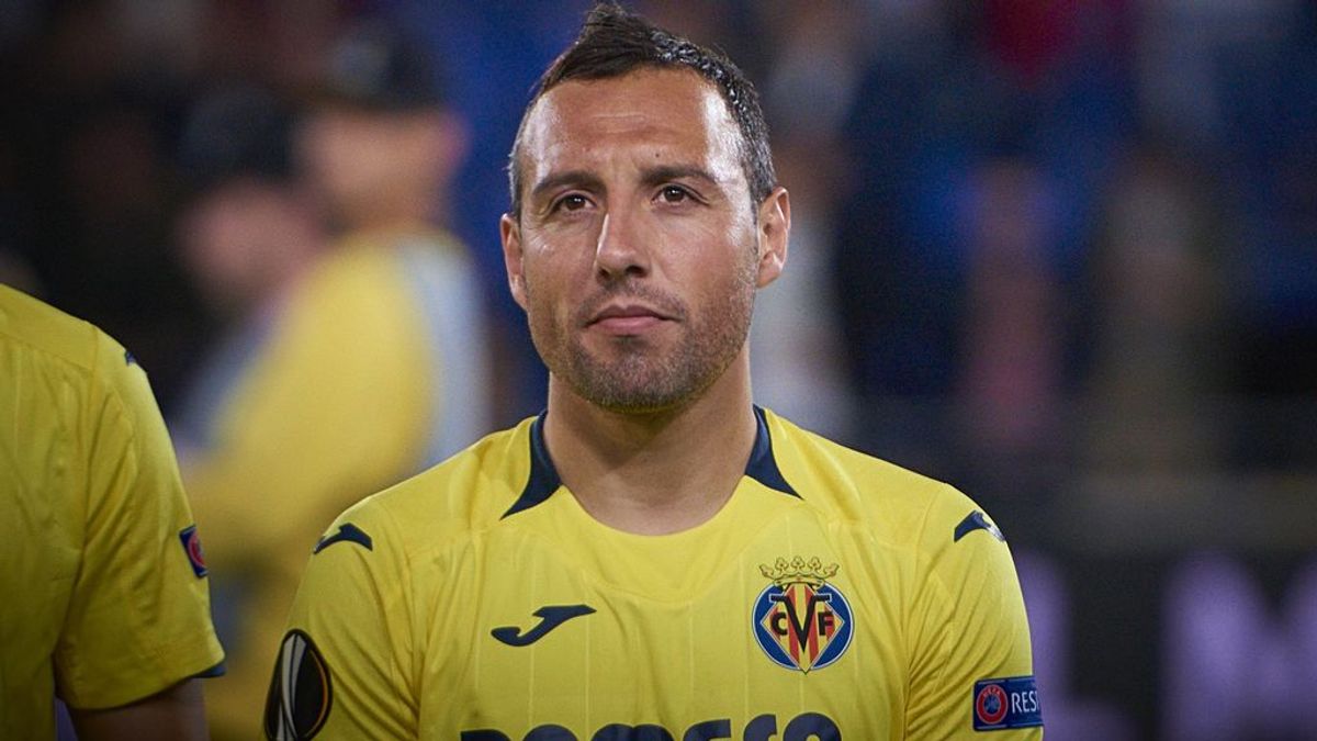 Cazorla vuelve a la Selección para los partidos ante Islas Feroe y Suecia Cazorla vuelve a la Selección para los partidos ante Islas Feroe y Suecia