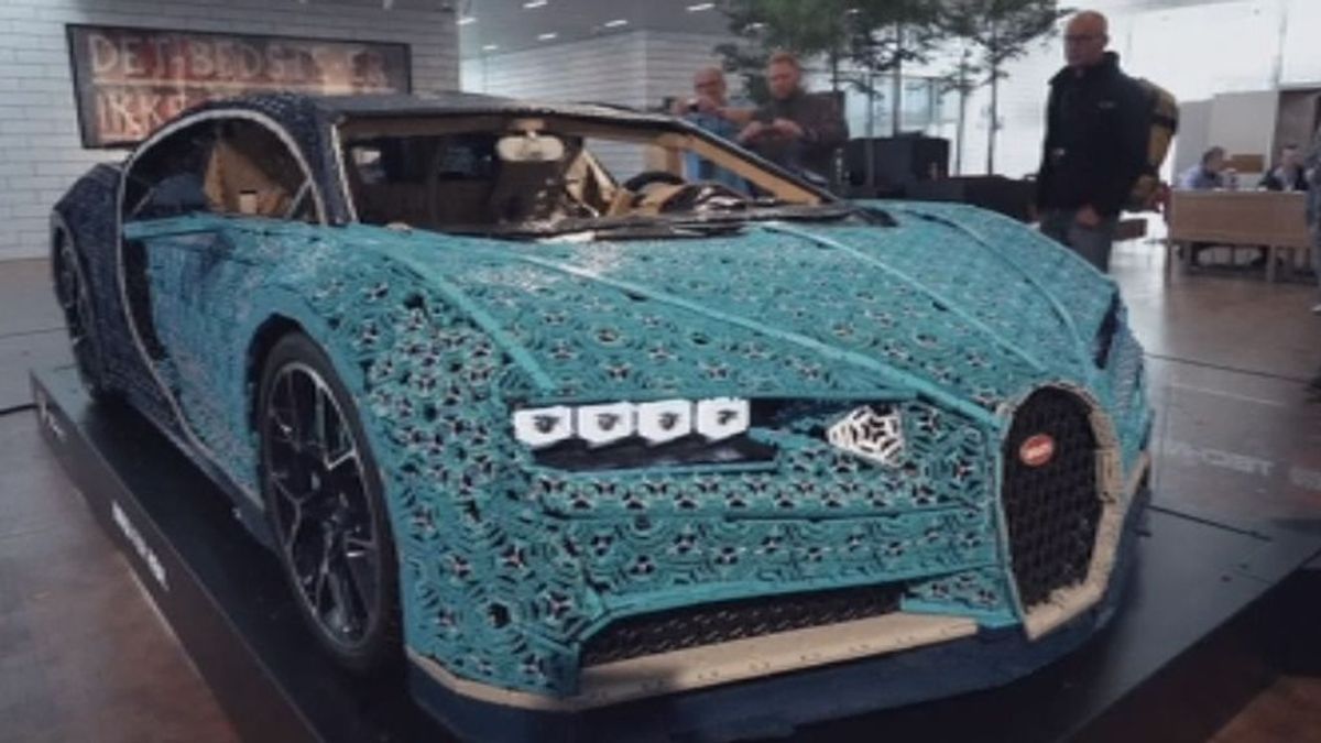 El primer Bugatti Chiron construido con piezas Lego
