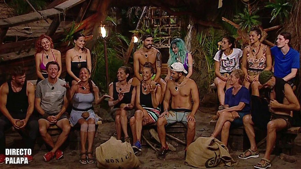 Quién sería quién si los concursantes de 'Supervivientes' saliesen en 'Juego de Tronos' Quién sería quién si los concursantes de 'Supervivientes' saliesen en 'Juego de Tronos'