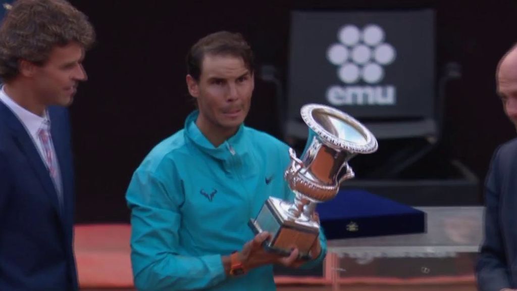 Nadal recupera su mejor versión en Roma, una semana antes del inicio de Roland Garros