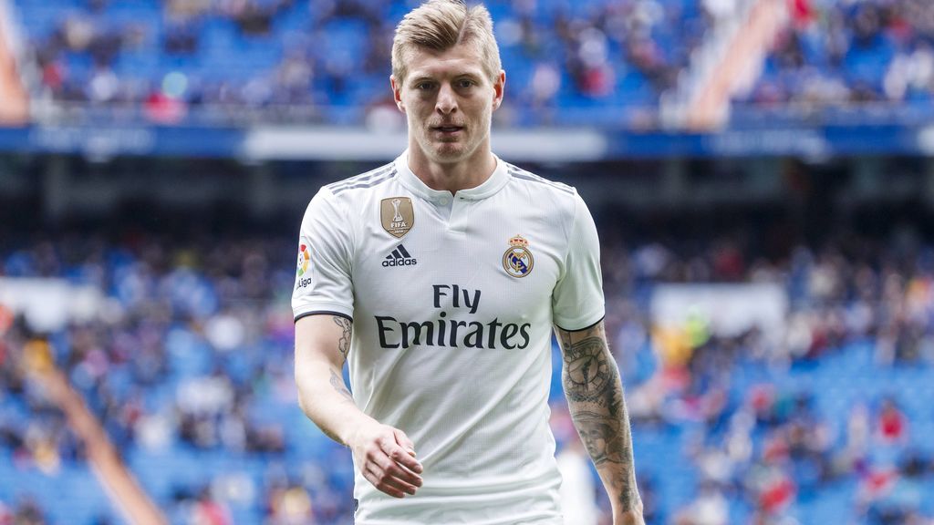 Toni Kroos renueva con el Real Madrid hasta 2023 Toni Kroos renueva con el Real Madrid hasta 2023