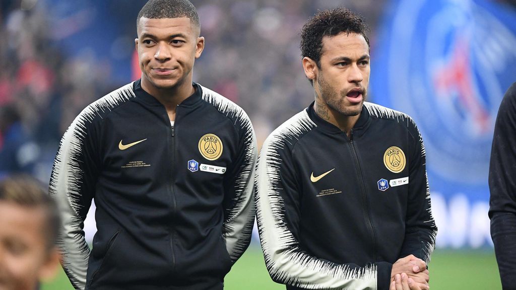 ¿Si solo pudieras fichar a uno, a por quién irías: Mbappé o Neymar?