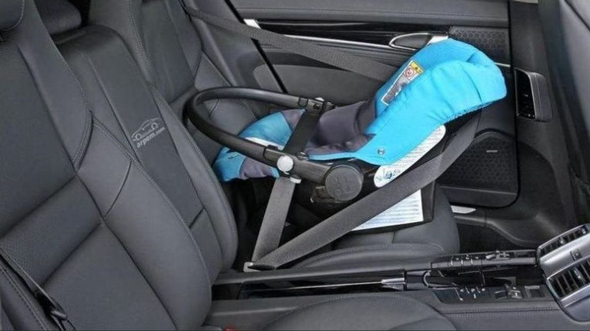 Detenida una mujer en Estepona por dejar a su bebé de 6 meses en el coche con altas temperaturas