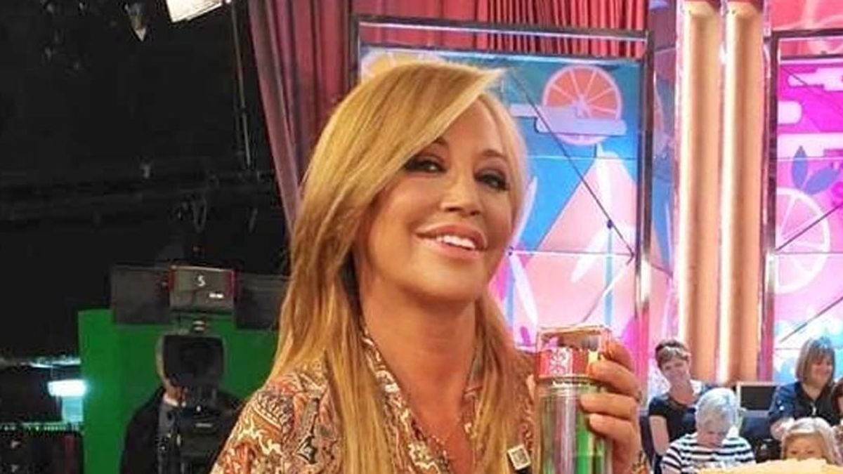 Belén Esteban celebra su despedida de soltera con unas originales camisetas: "Primer comando"