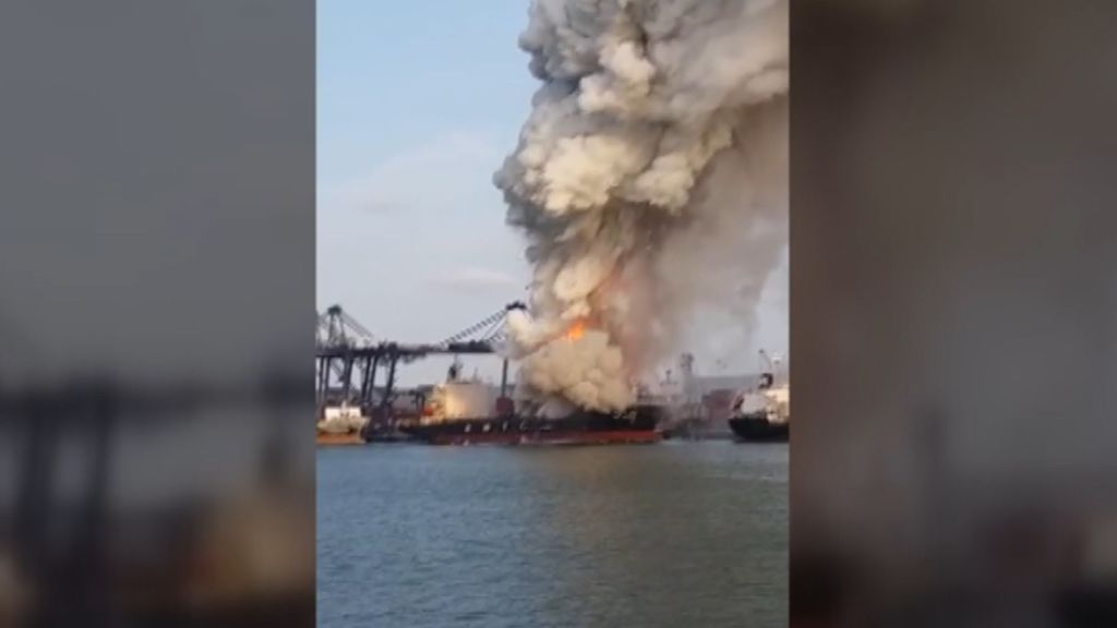 Más de 130 hospitalizados en Tailandia por una explosión química en un carguero surcoreano