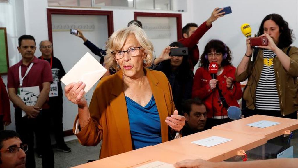 Carmena vota en Madrid