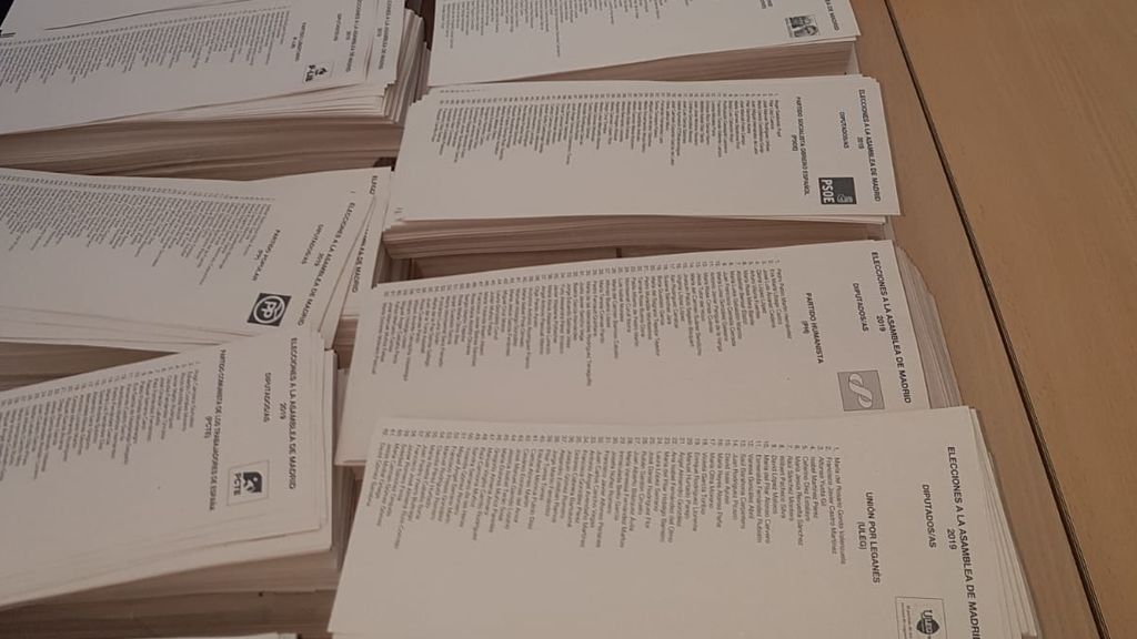 Estas son las imágenes de la jornada electoral del 26M