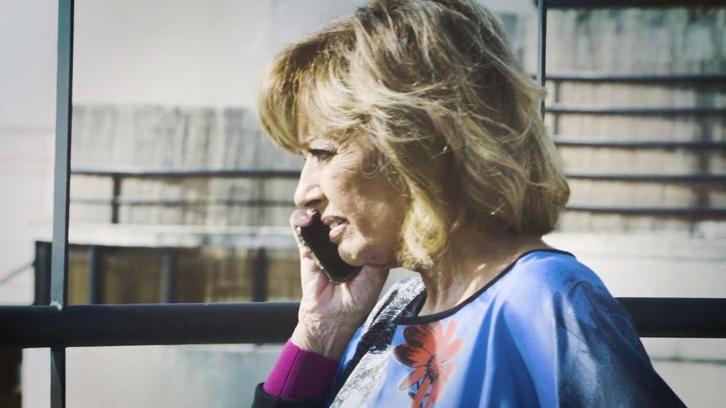 Mª Teresa Campos nos cuelga el teléfono cuando le preguntamos por la despedida de Terelu