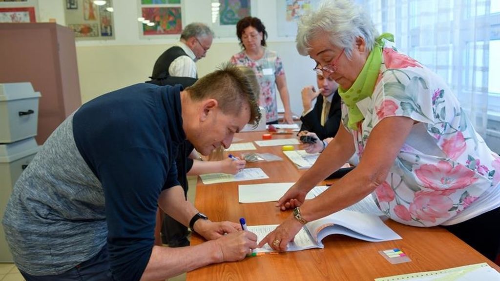 Estas son las imágenes de la jornada electoral del 26M