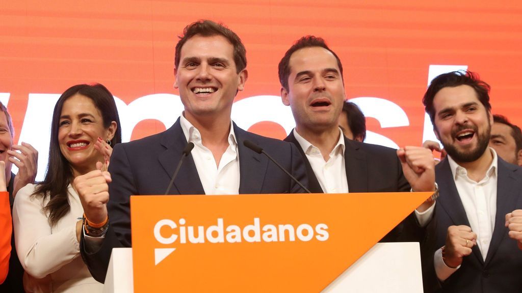 Rivera envía un mensaje a Sánchez: “La bandera de Madrid no es el populismo, es la libertad”