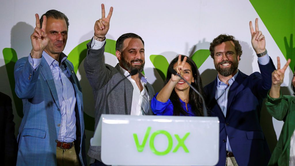 VOX venderá caros sus votos: es la llave para las sumas de PP y Ciudadanos