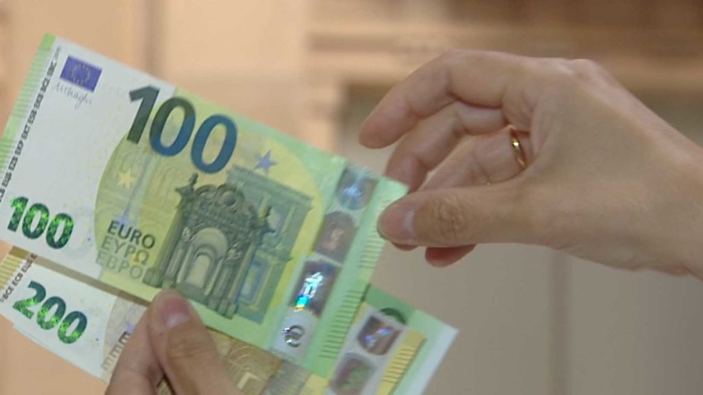 Llegan los nuevos billetes de 100 y 200: Así puedes saber si son falsos