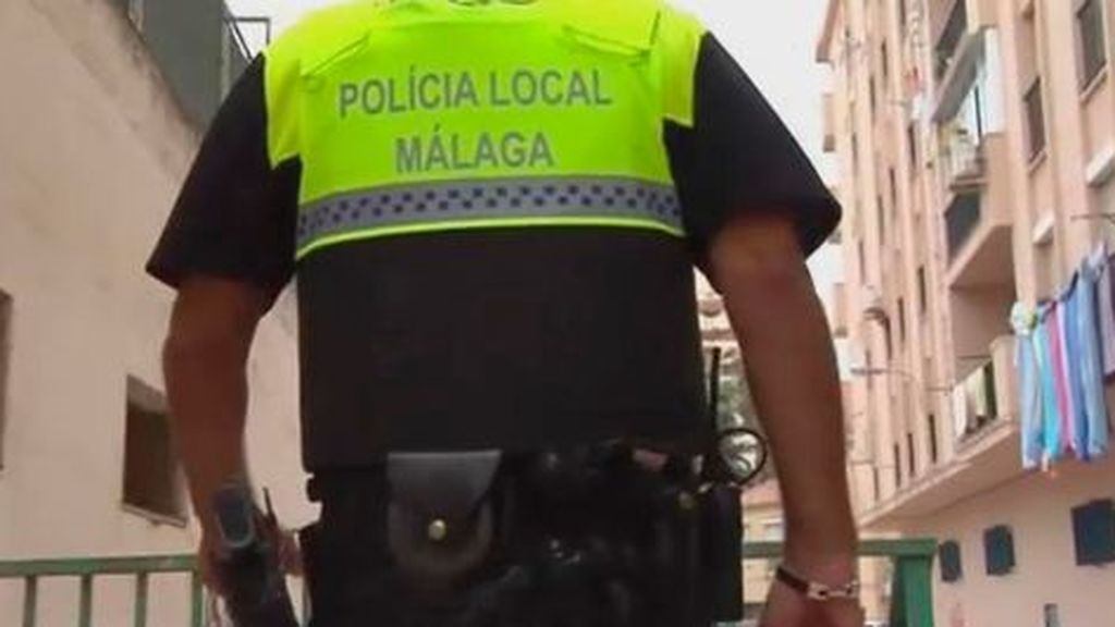 Un hombre intenta estrangular a una prostituta que había raptado y es detenido Un hombre intenta estrangular a una prostituta que había raptado y es detenido