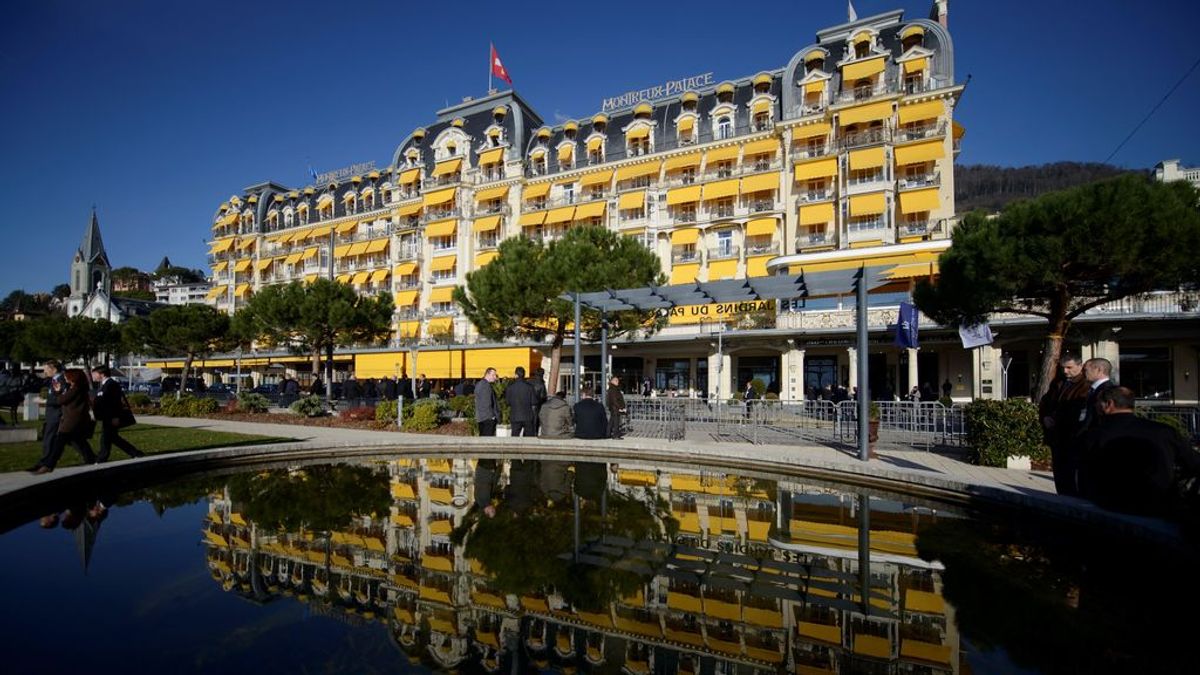 Fachada del hotel Montreux-Palace