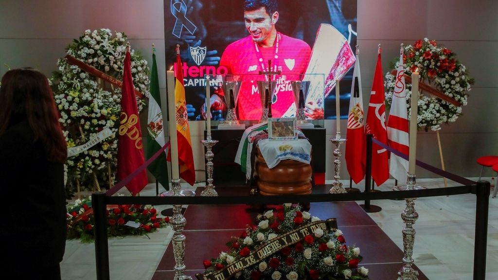 Capilla ardiente de José Antonio Reyes en el estadio Sánchez-Pizjuán
