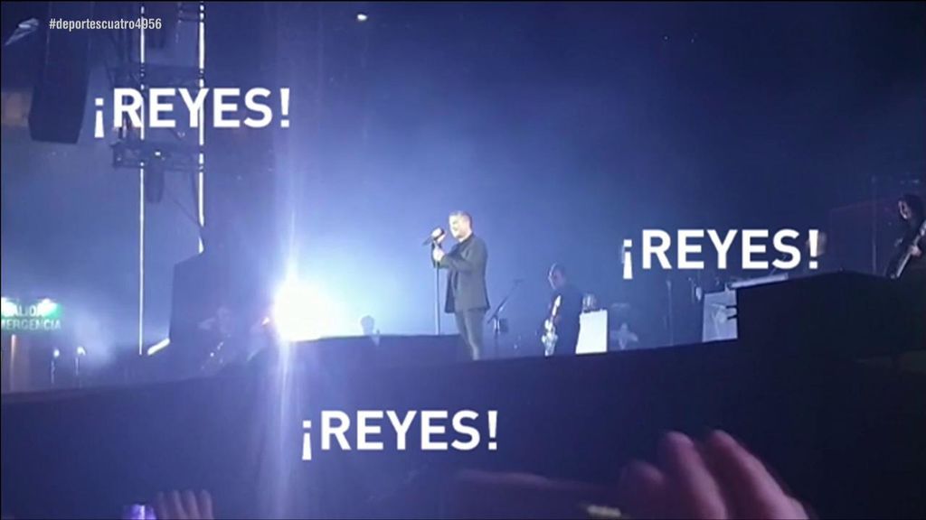 La emoción de Alejandro Sanz al despedirse de Reyes en su concierto en el Estadio del Betis